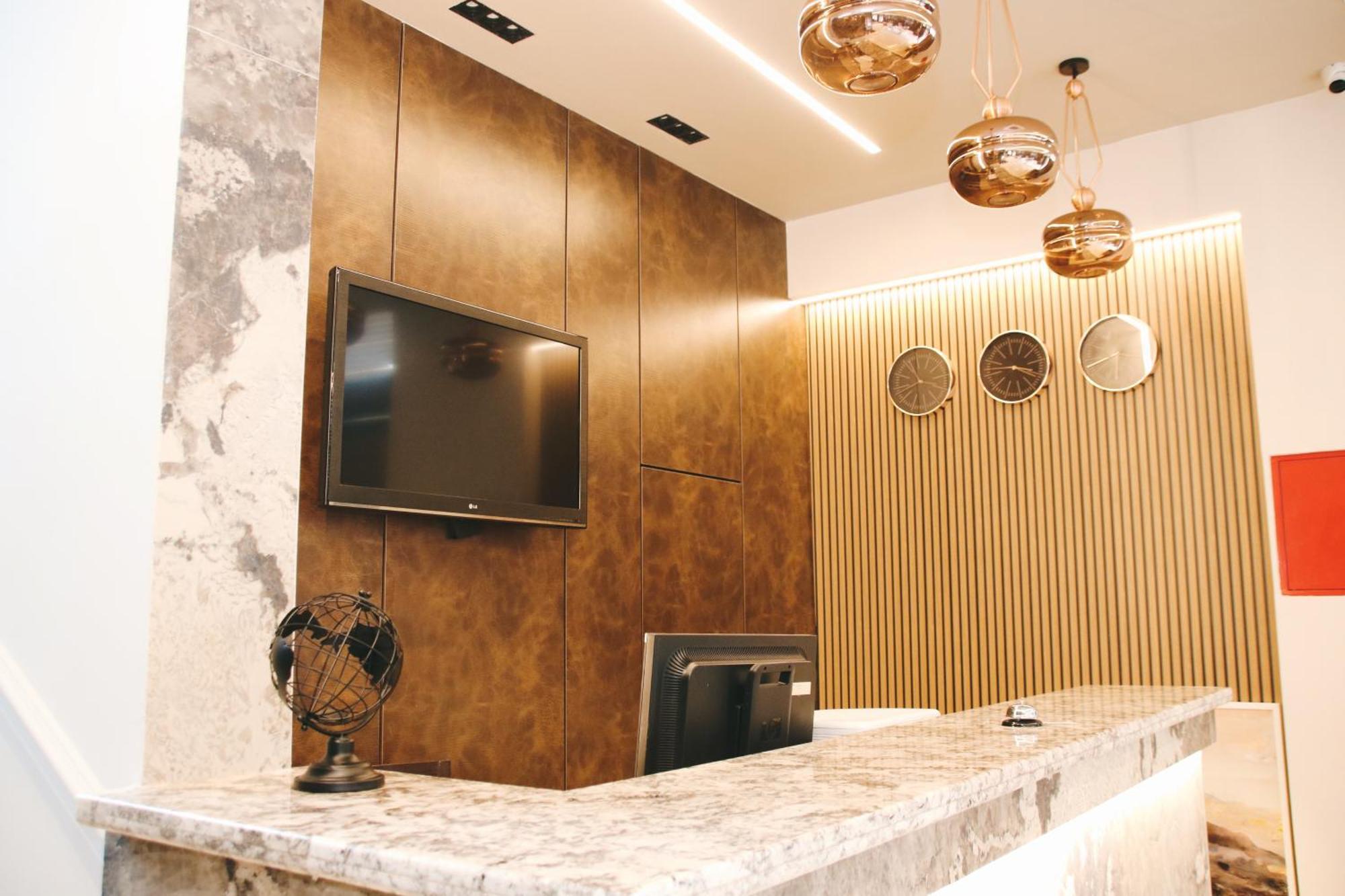 Suhareke Hotel Rozafa מראה חיצוני תמונה