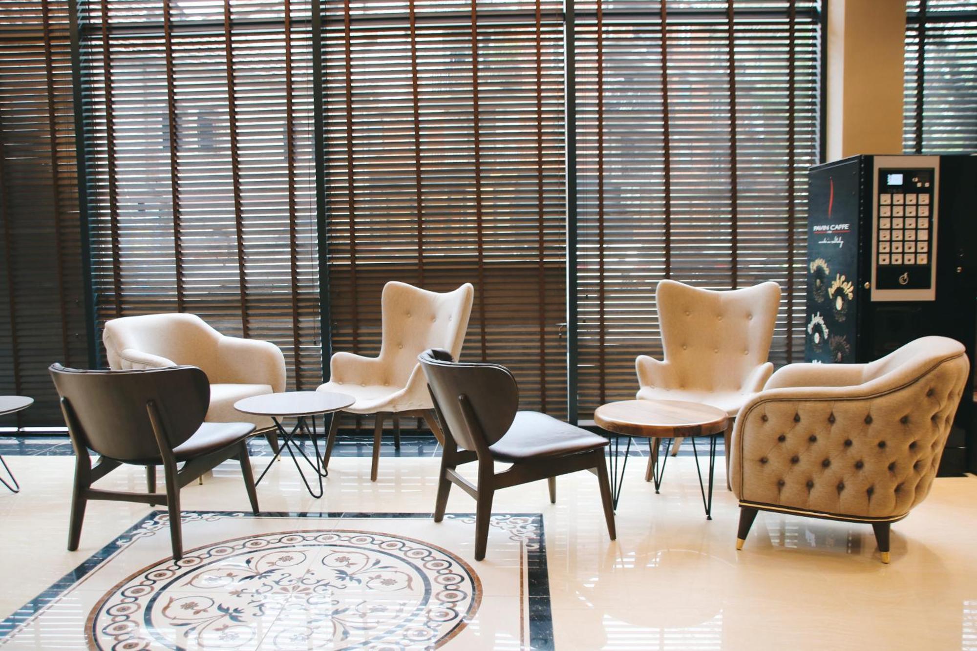 Suhareke Hotel Rozafa מראה חיצוני תמונה